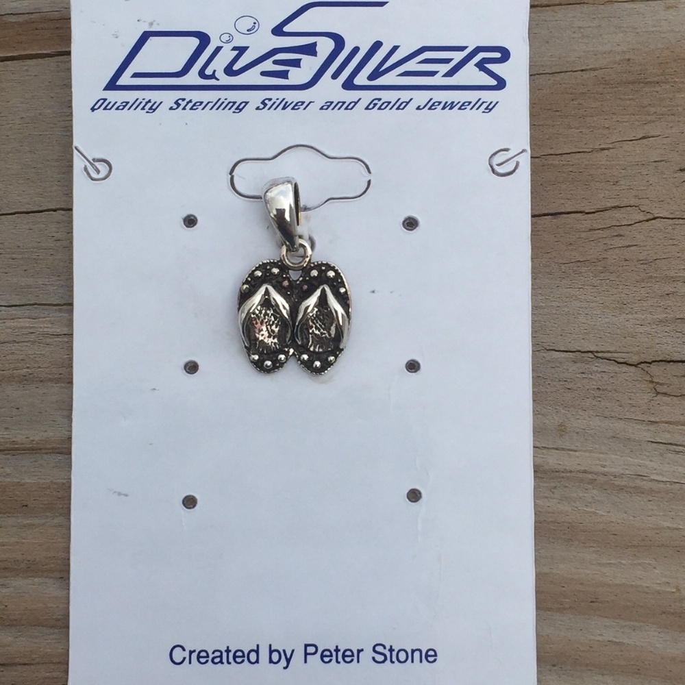 SOLD Flip Flops Pendant Sterling Silver Beach - Picture 3 of 7